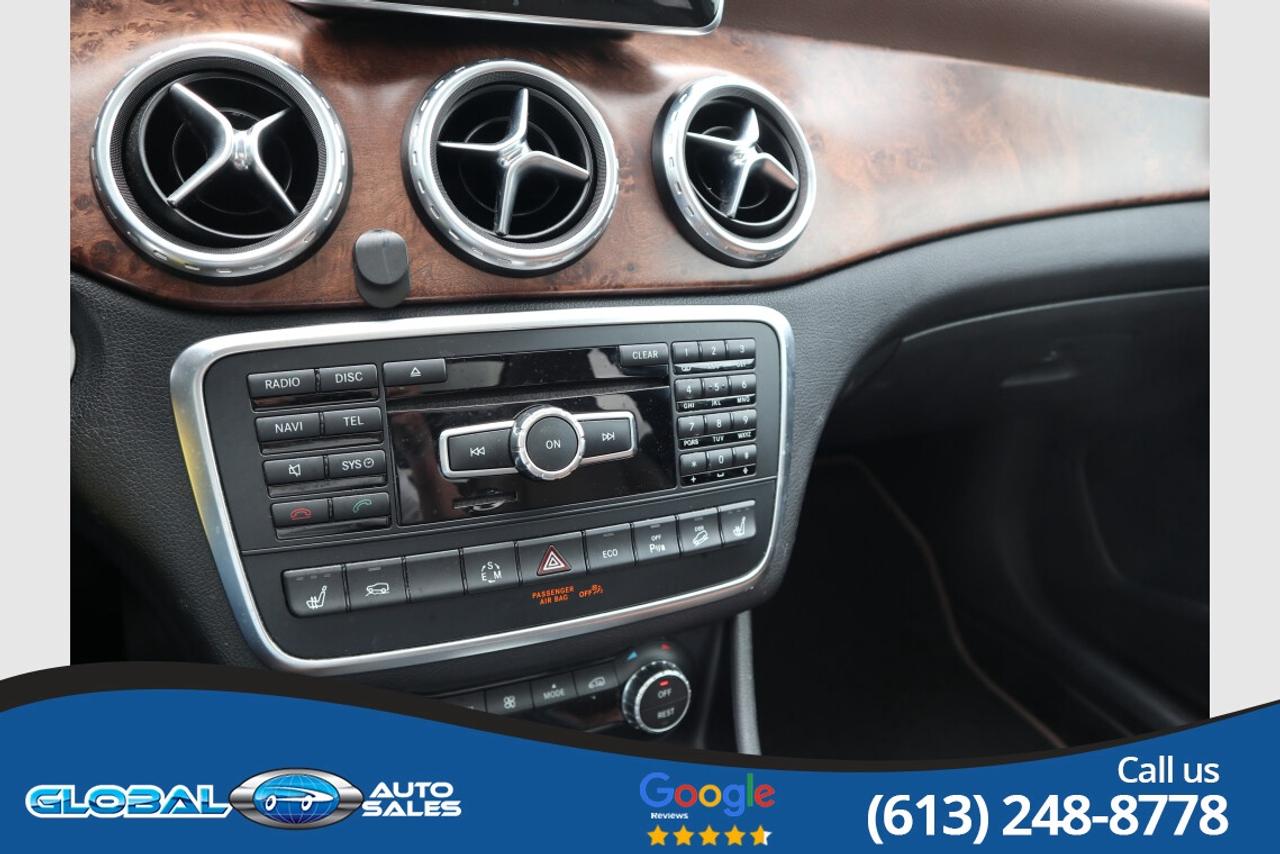 2015 Mercedes-Benz GLA-Class GLA250 4MATIC Photo