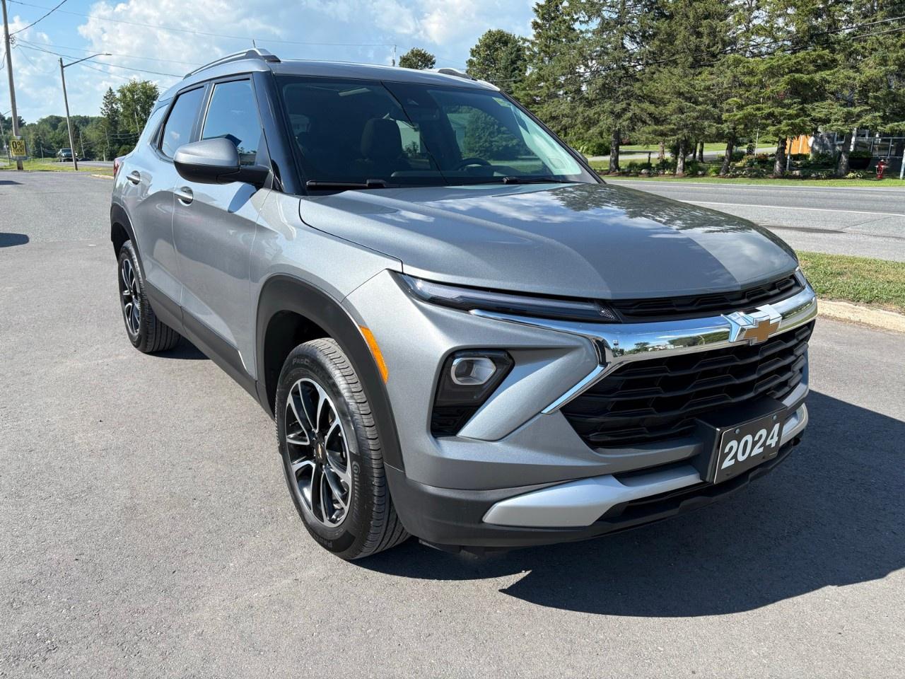 2024 Chevrolet TrailBlazer AWD 4dr LT Photo