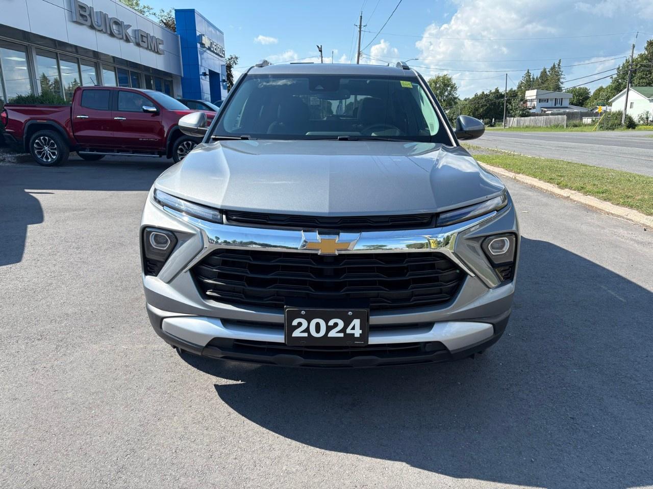 2024 Chevrolet TrailBlazer AWD 4dr LT Photo