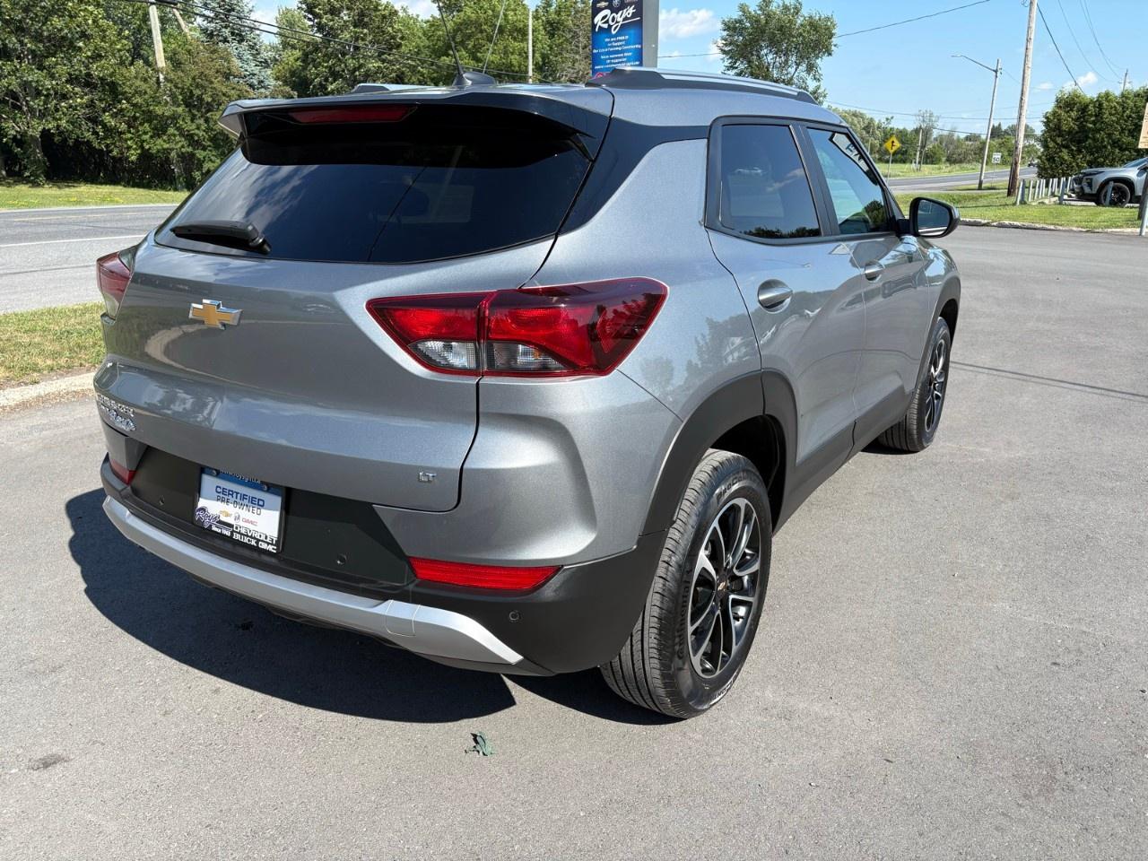 2024 Chevrolet TrailBlazer AWD 4dr LT Photo