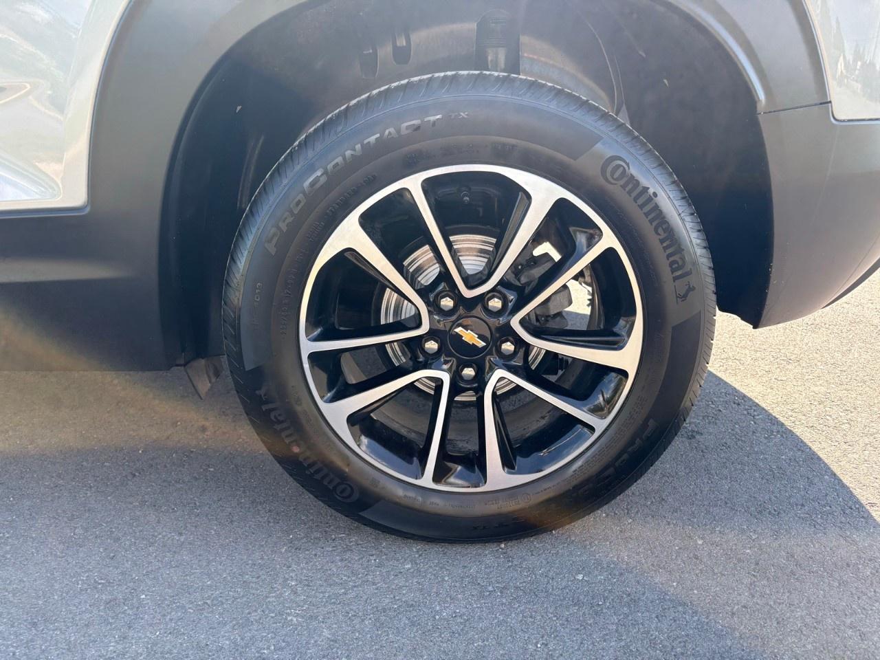 2024 Chevrolet TrailBlazer AWD 4dr LT Photo