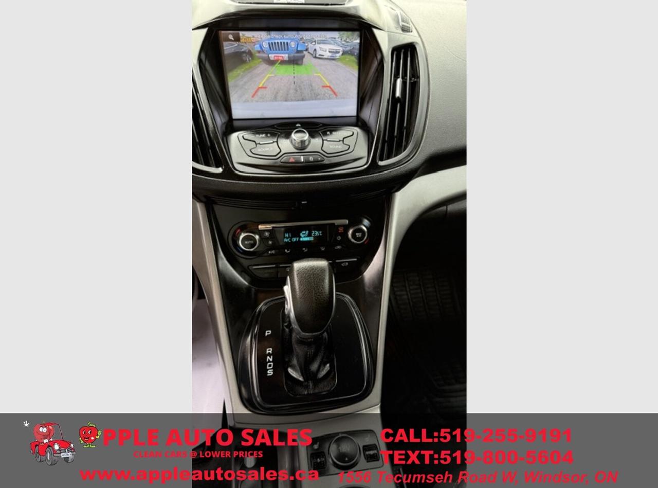2014 Ford Escape SE Photo