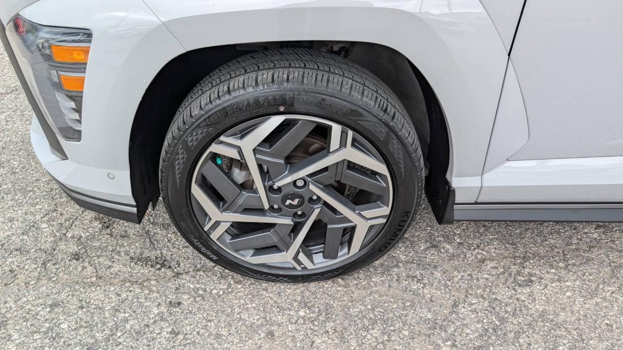 2024 Hyundai KONA 1.6T N Line Ultimate w/Two-Tone Roof 4dr All-Wheel Drive Photo