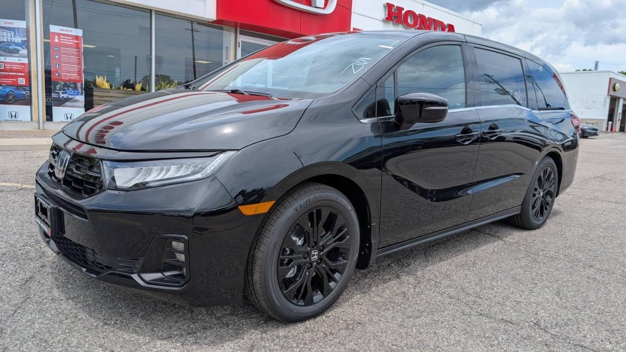 2026 Honda Odyssey Black Edition Passenger Van Photo