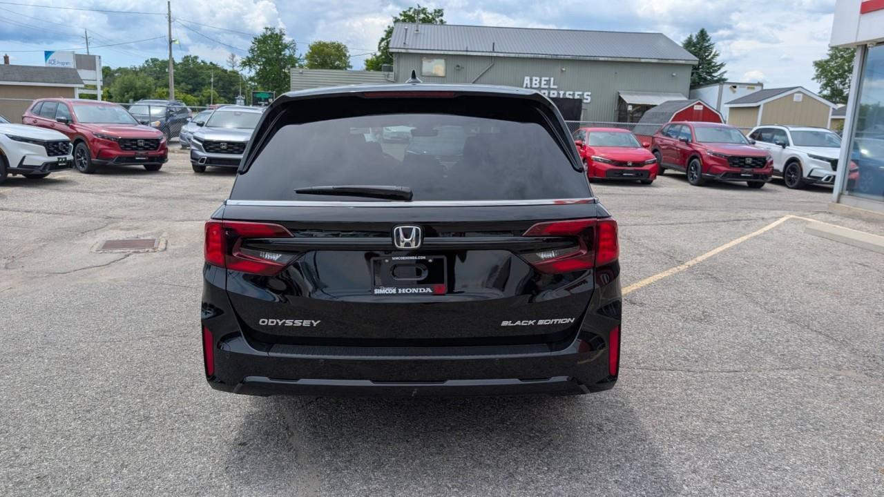 2026 Honda Odyssey Black Edition Passenger Van Photo3