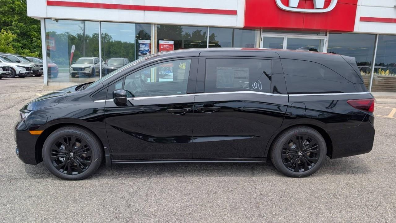 2026 Honda Odyssey Black Edition Passenger Van Photo1
