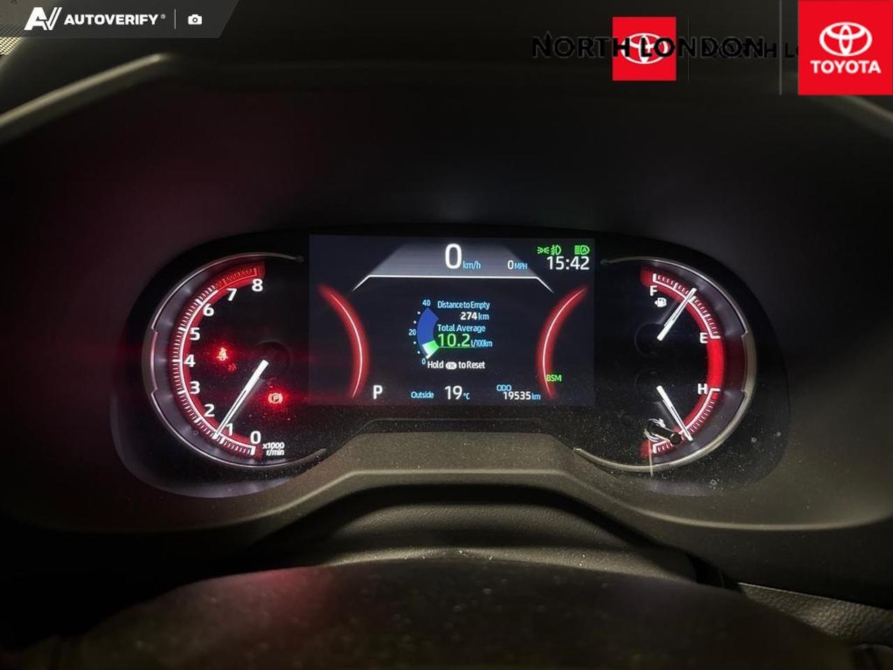2025 Toyota RAV4 XLE 4dr All-wheel Drive Photo