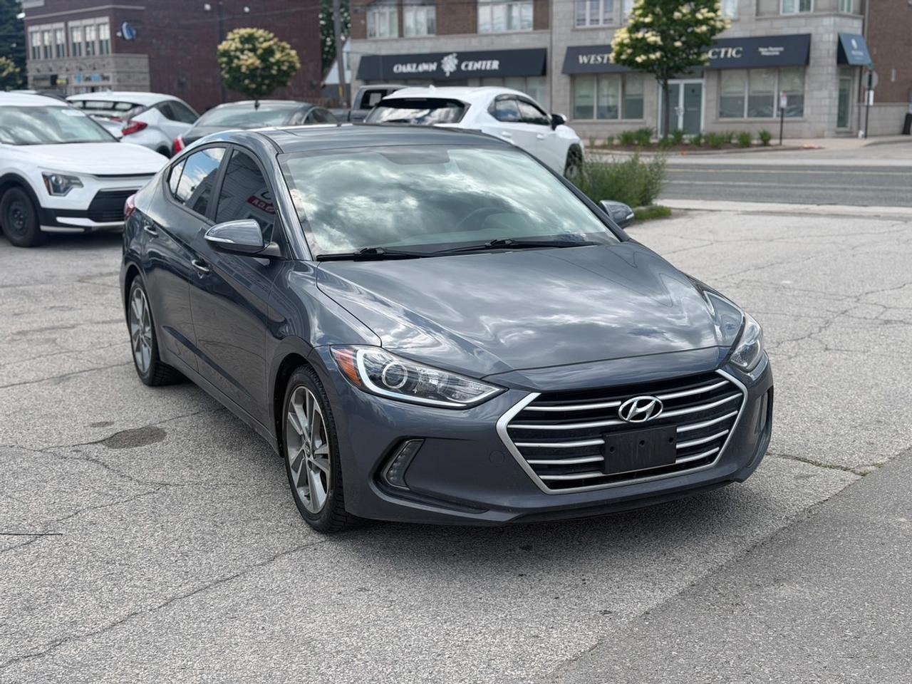 2017 Hyundai Elantra Limited Photo