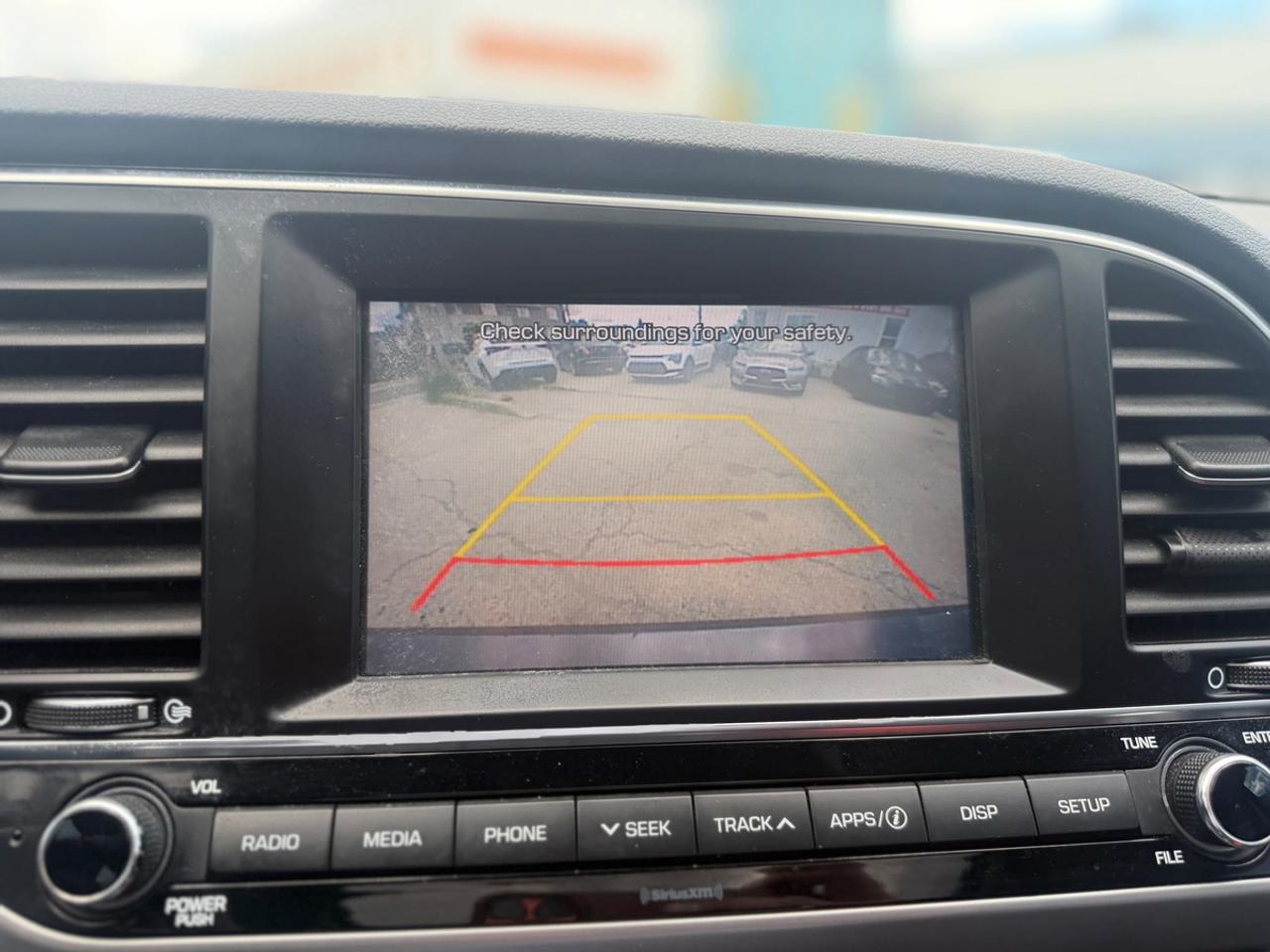 2017 Hyundai Elantra Limited Photo