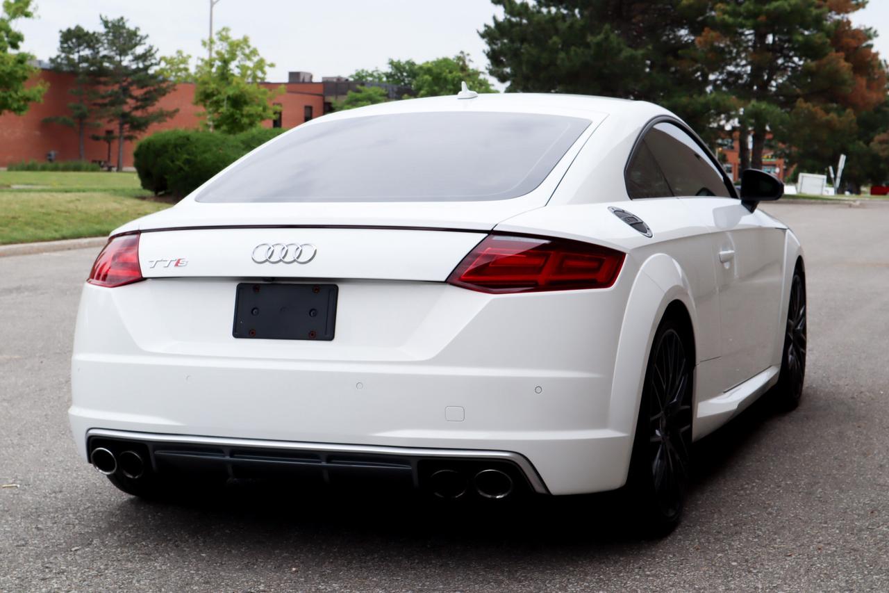 2017 Audi TTS  Photo4