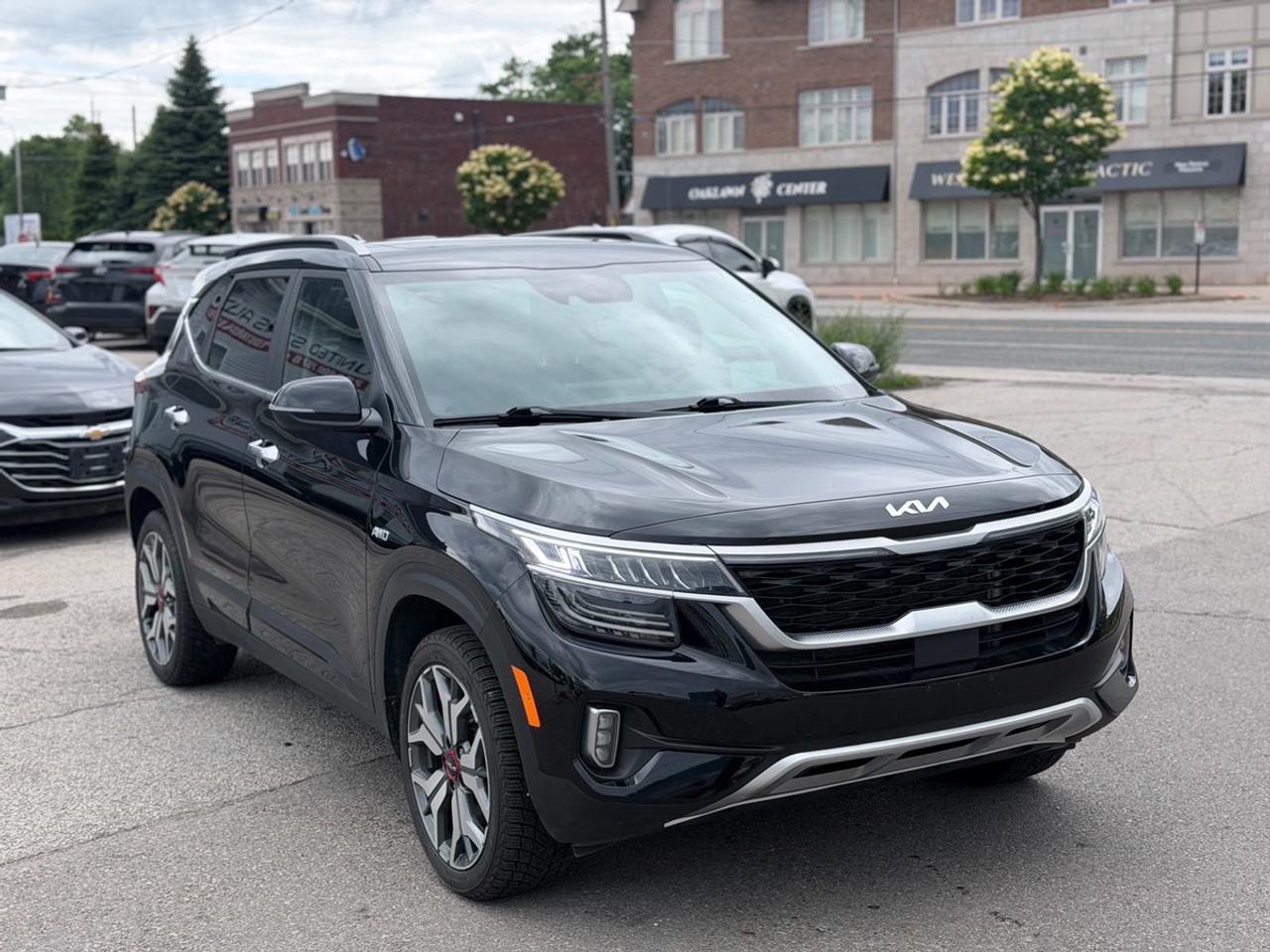 2023 Kia Seltos SX Photo