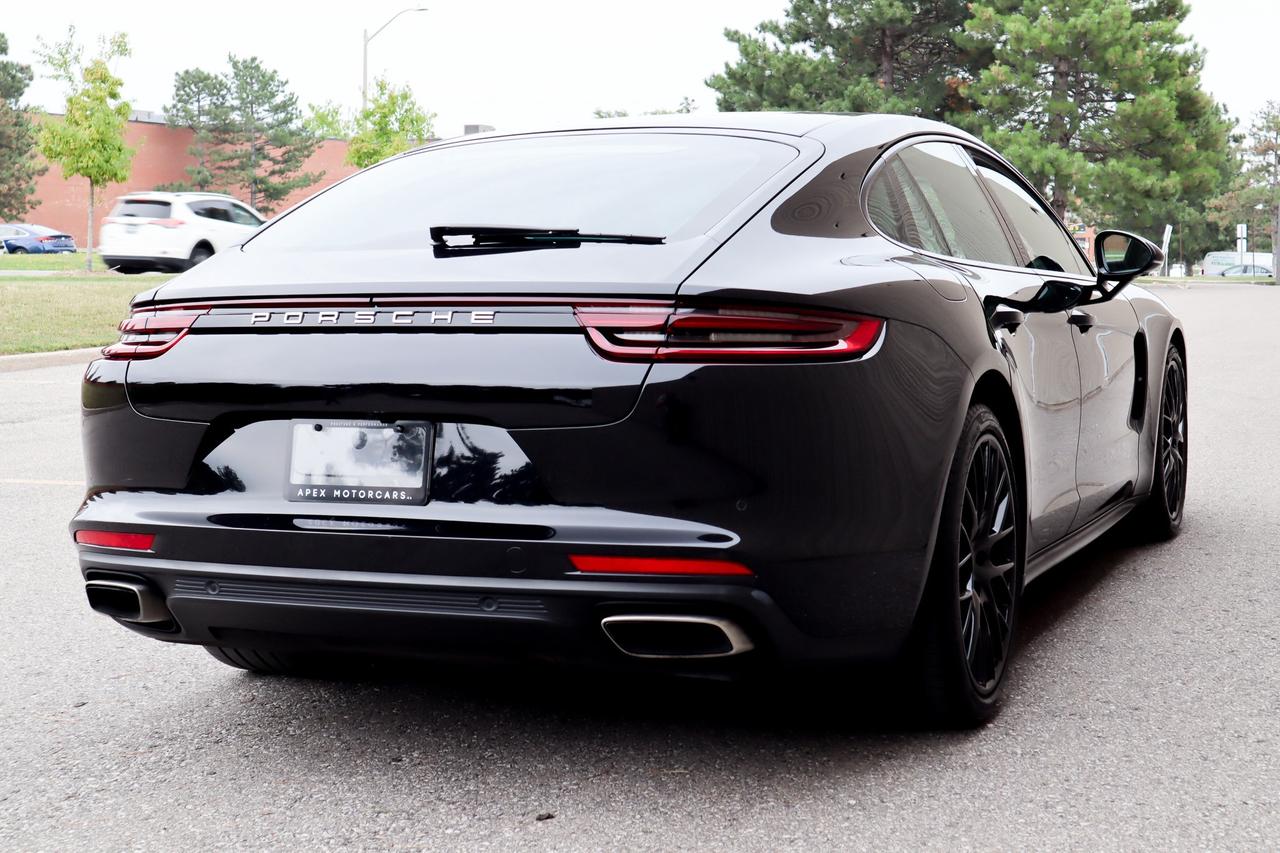 2018 Porsche Panamera  Photo4