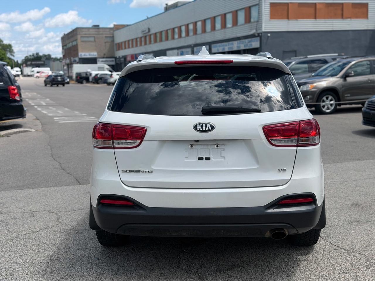 2018 Kia Sorento LX Photo