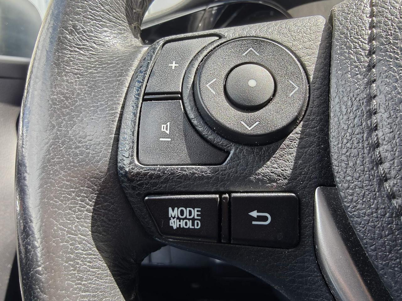 2015 Toyota Corolla S (CVT) 4dr Sedan Photo