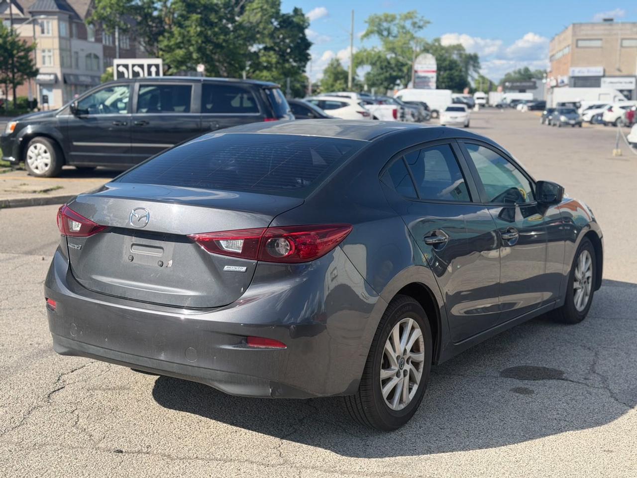 2015 Mazda MAZDA3 I Sport Photo