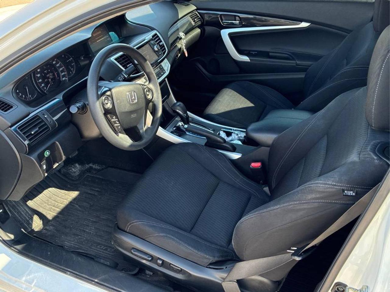 2015 Honda Accord EX Coupe - BACK-UP CAM! SUNROOF! HTD SEATS! Photo