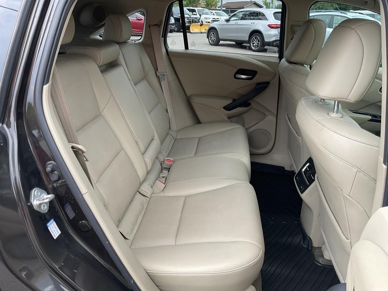 2018 Acura RDX Elite Pkg - LEATHER! NAV! BACK-UP CAM! BSM! COOLED Photo
