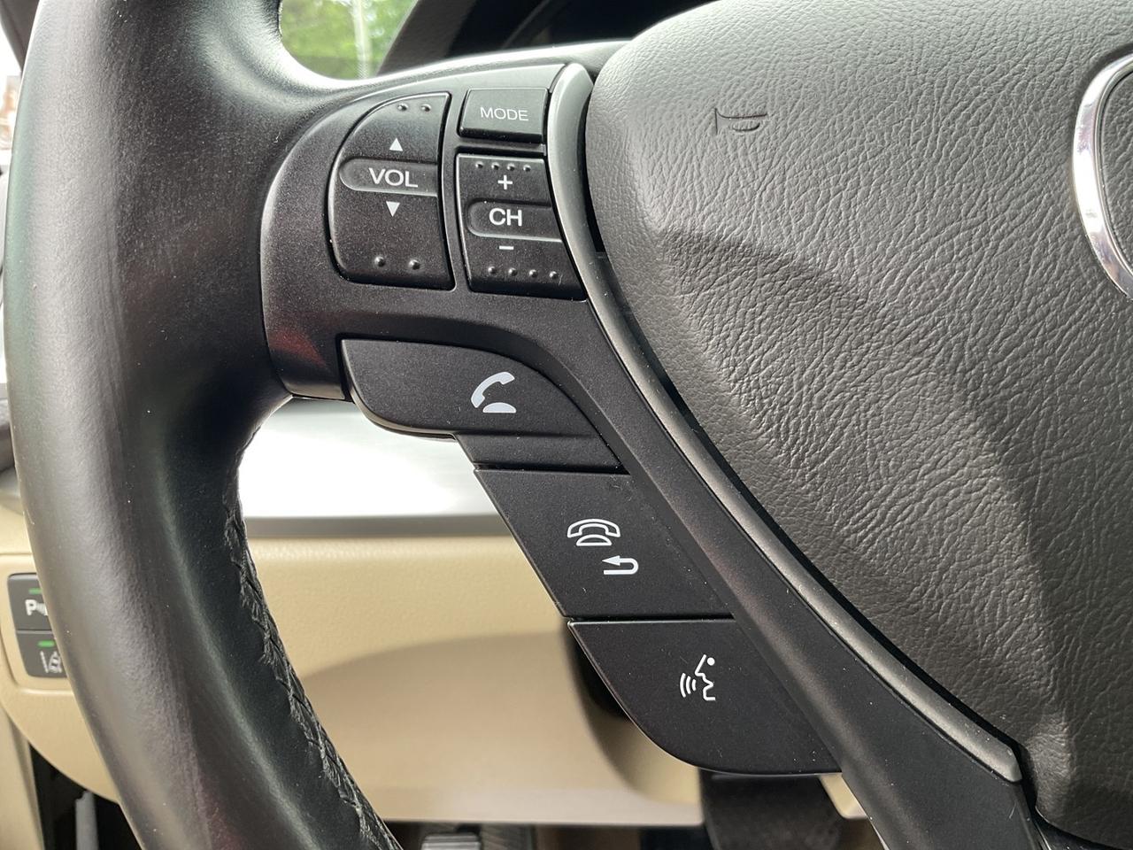 2018 Acura RDX Elite Pkg - LEATHER! NAV! BACK-UP CAM! BSM! COOLED Photo