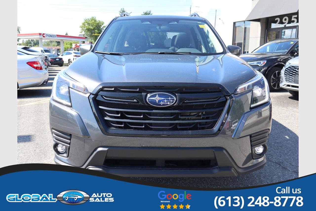 2024 Subaru Forester TOURING Photo5
