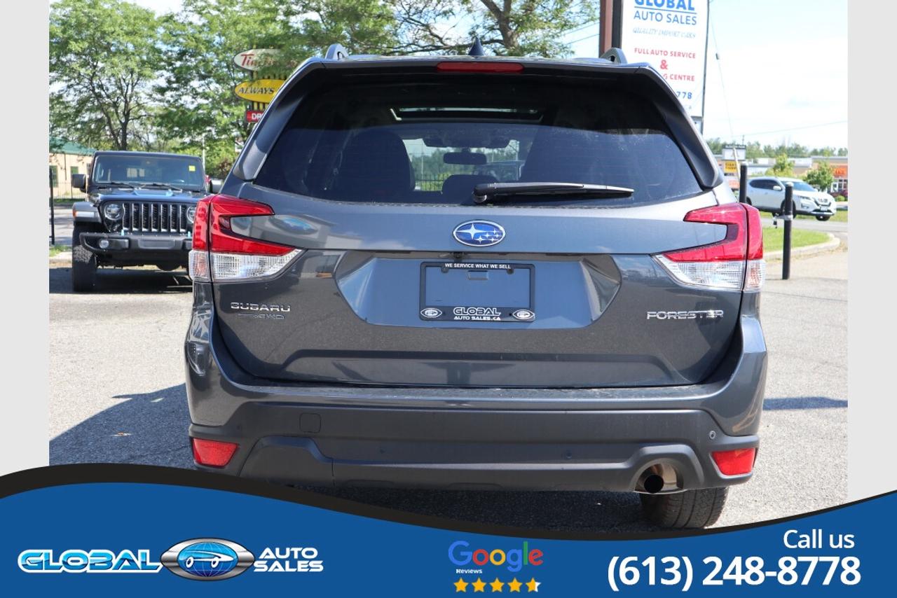 2024 Subaru Forester TOURING Photo
