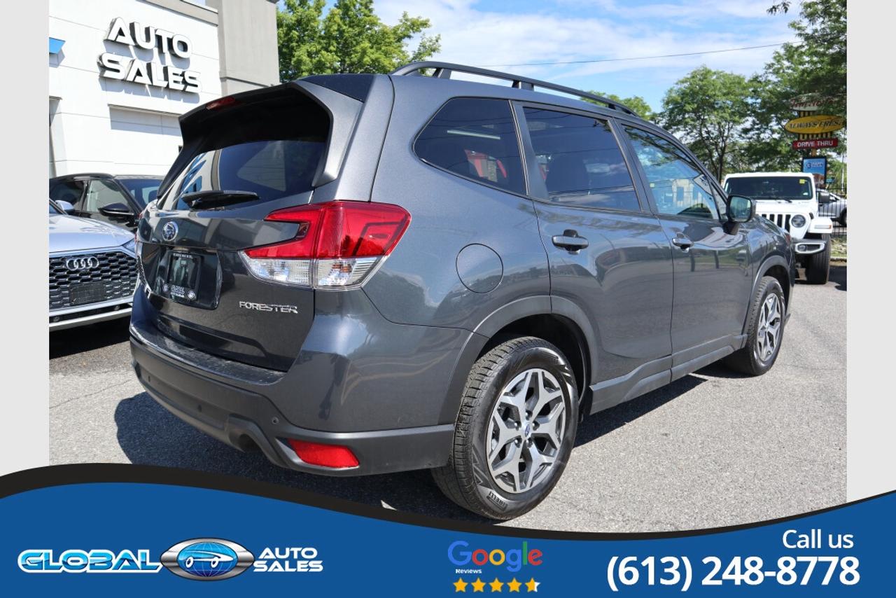 2024 Subaru Forester TOURING Photo