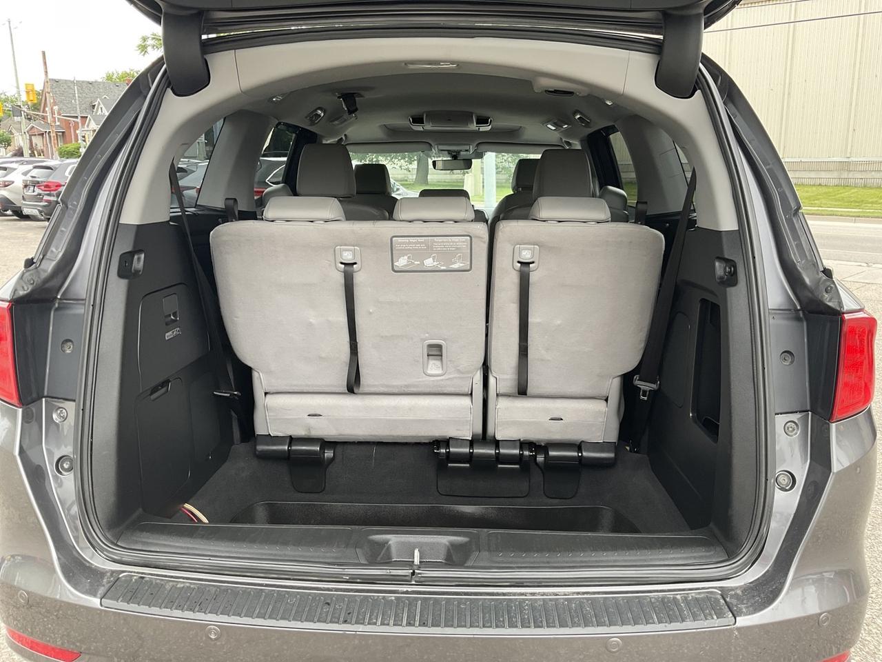 2019 Honda Odyssey Touring - LTHR! NAV! BACK-UP CAM! BSM! 8 PASS! Photo