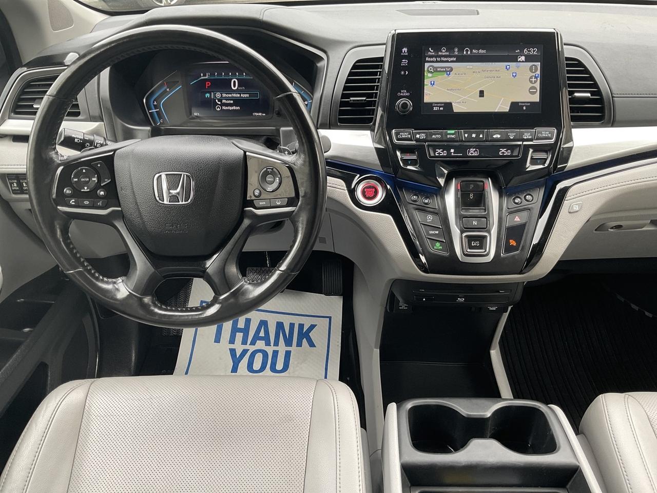 2019 Honda Odyssey Touring - LTHR! NAV! BACK-UP CAM! BSM! 8 PASS! Photo