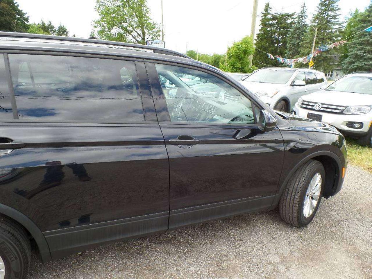 2018 Volkswagen Tiguan Trendline Photo