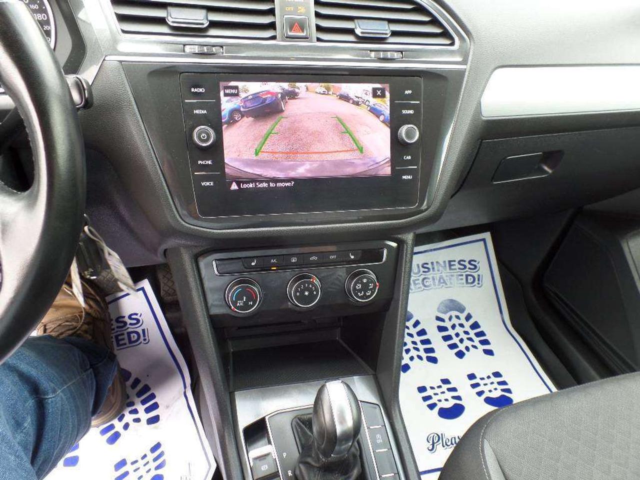2018 Volkswagen Tiguan Trendline Photo