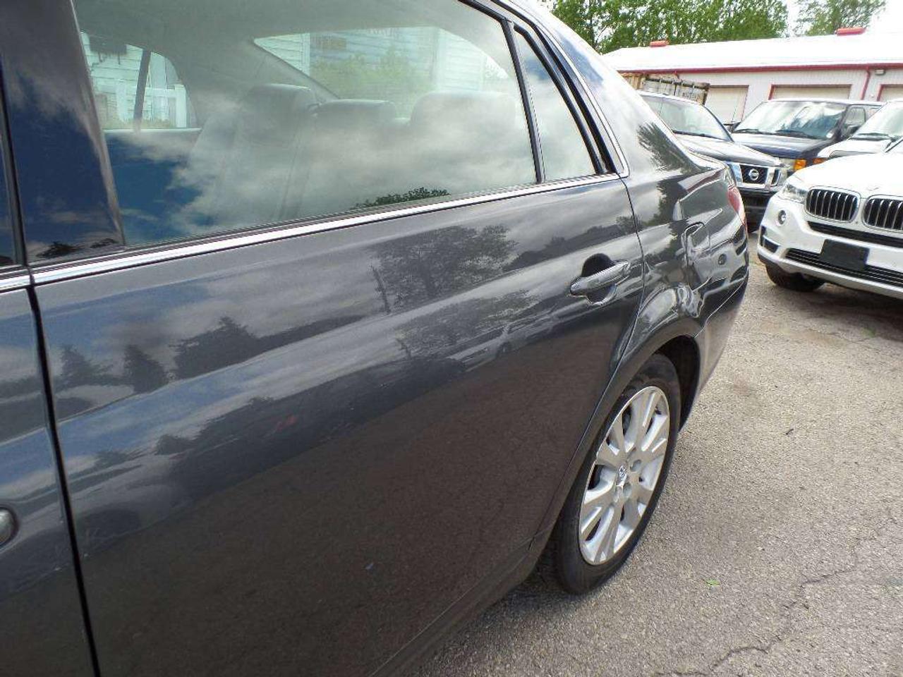 2008 Toyota Avalon XLS Photo