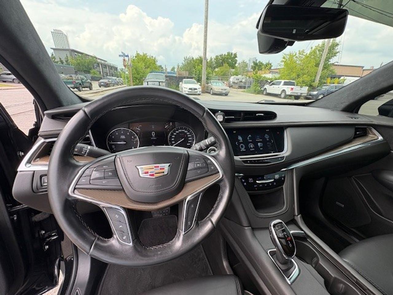 2019 Cadillac XT5 Platinum 4dr All-Wheel Drive Photo