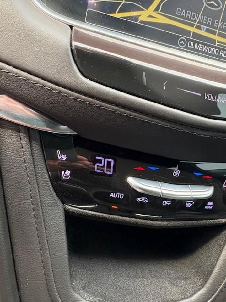 2019 Cadillac XT5 Platinum 4dr All-Wheel Drive Photo