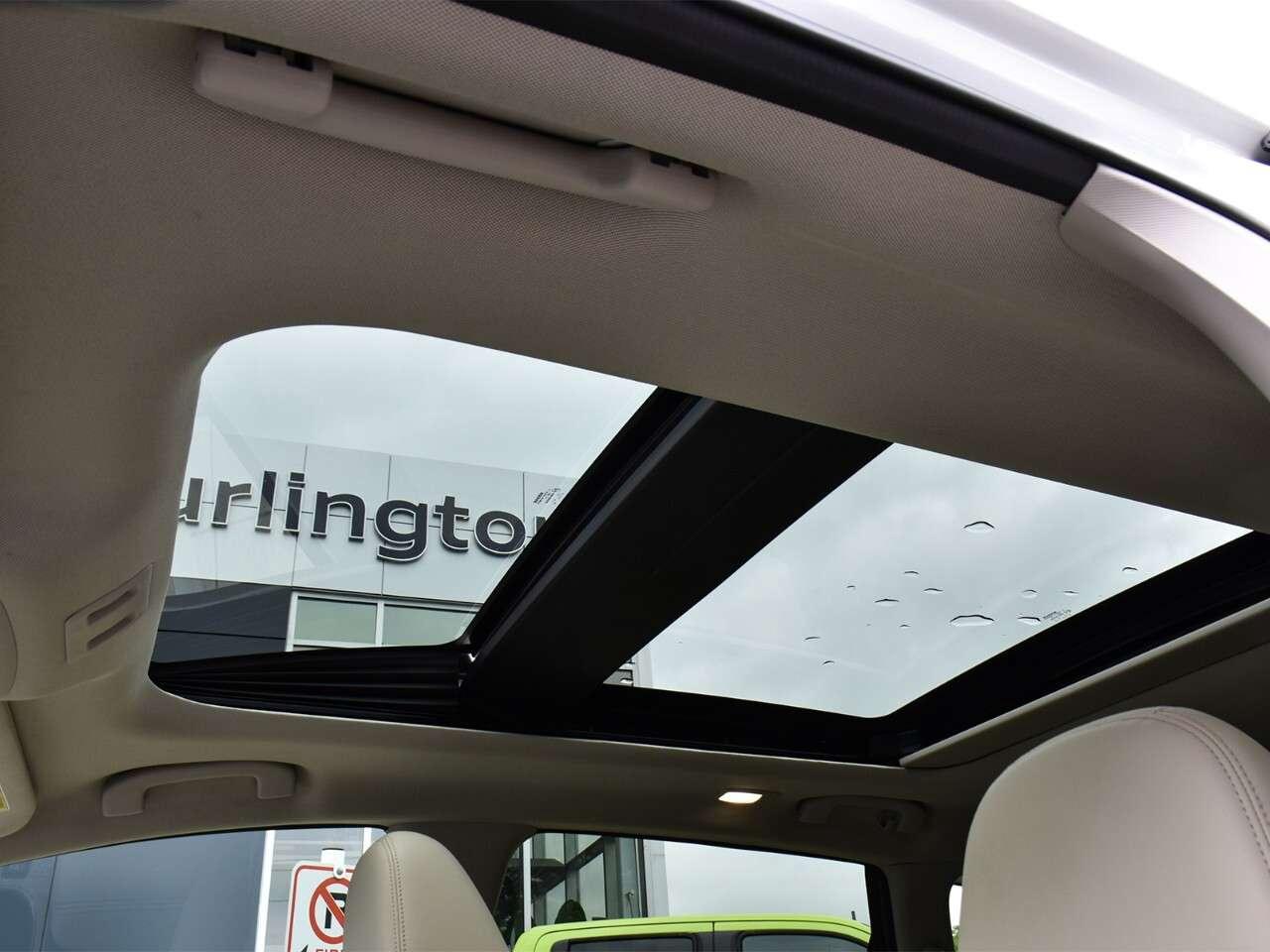 2021 Nissan Murano WHITE ON TAN LEATHER, BOSE AUDIO, APPLE CARPLAY Photo