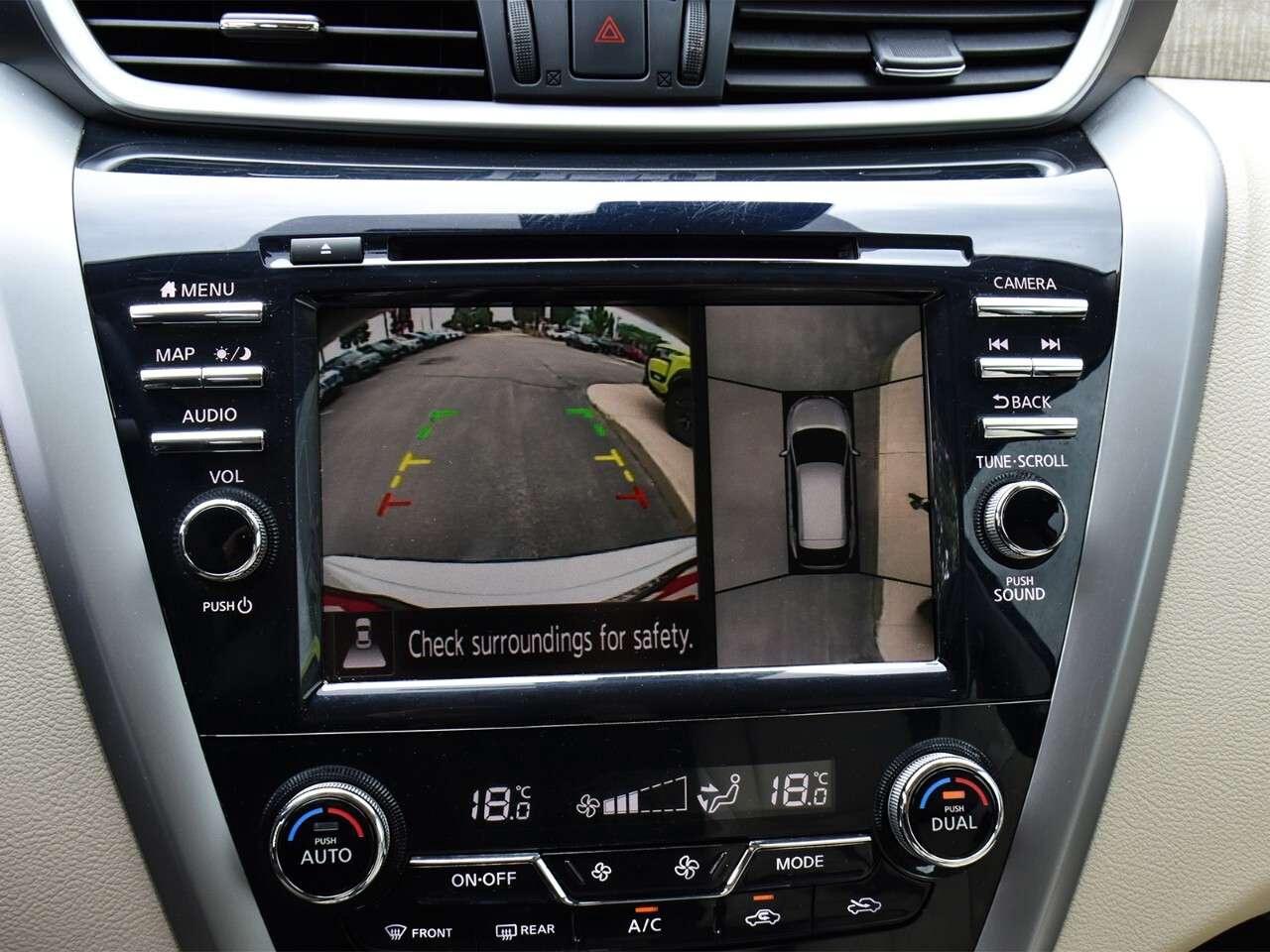 2021 Nissan Murano WHITE ON TAN LEATHER, BOSE AUDIO, APPLE CARPLAY Photo
