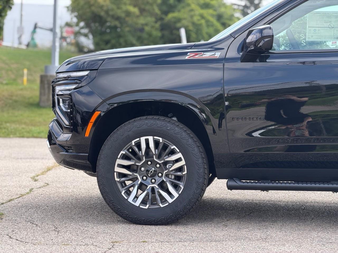 2026 Chevrolet Tahoe Z71 4dr 4x4 Photo2