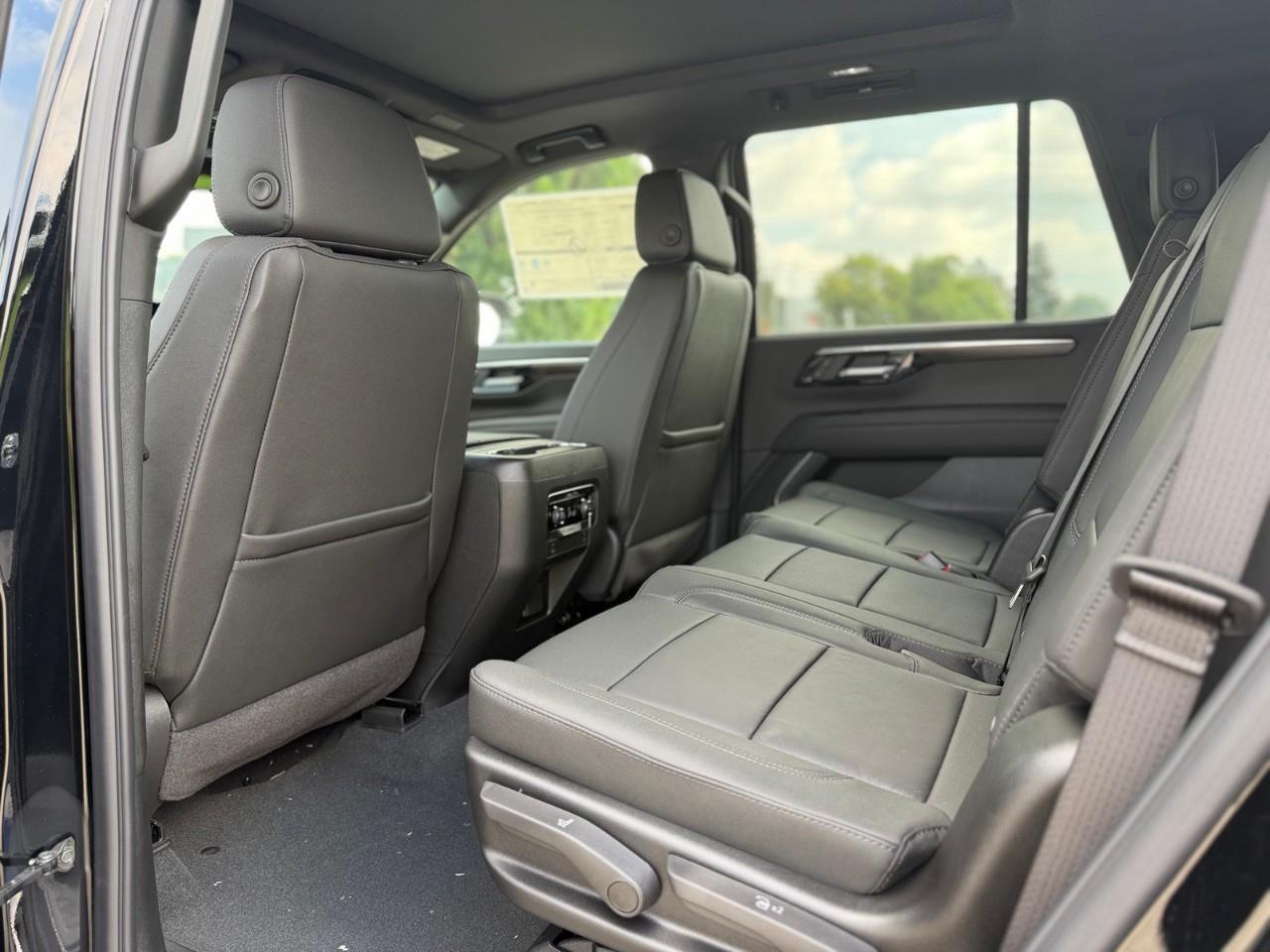 2026 Chevrolet Tahoe Z71 4dr 4x4 Photo