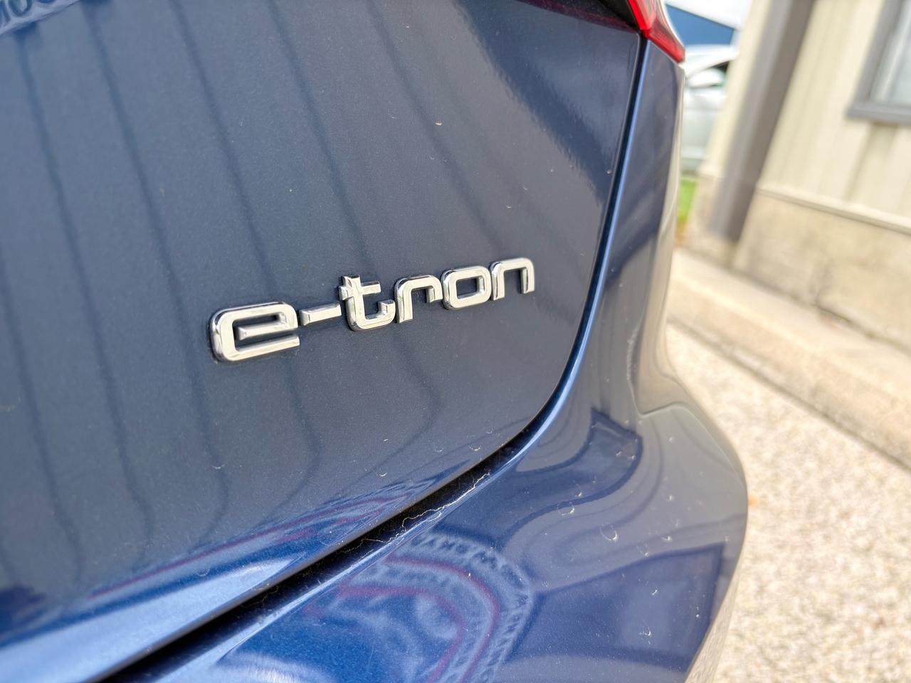 2016 Audi A3 e-tron 4DR Hybrid Plug-in Photo