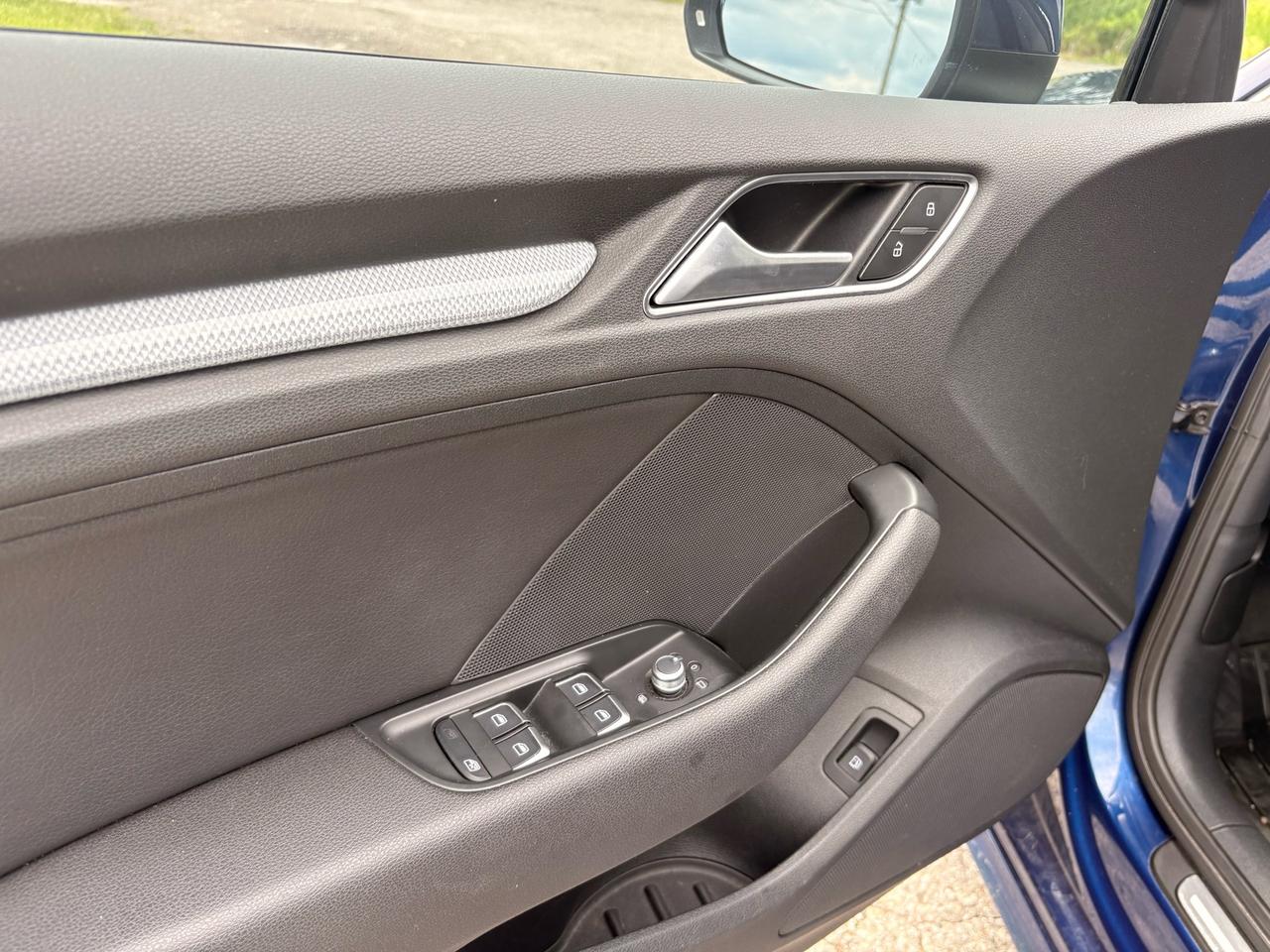 2016 Audi A3 e-tron 4DR Hybrid Plug-in Photo