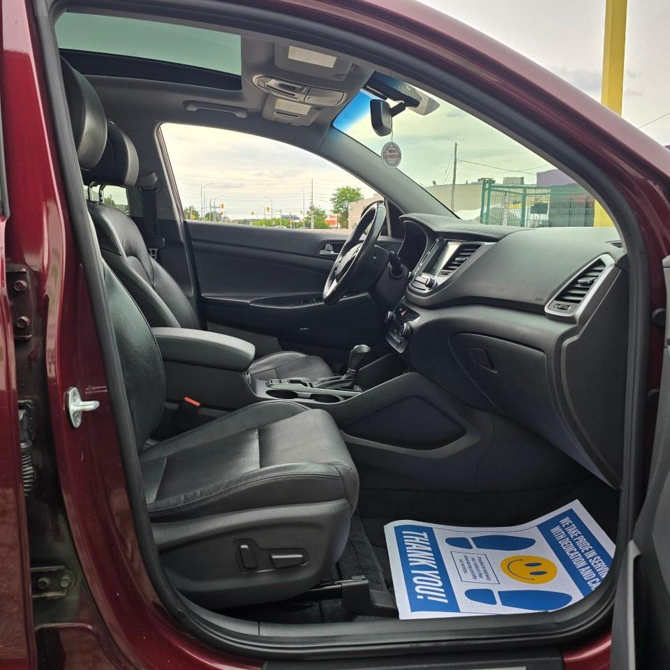 2017 Hyundai Tucson AWD 4DR 1.6L LIMITED Photo