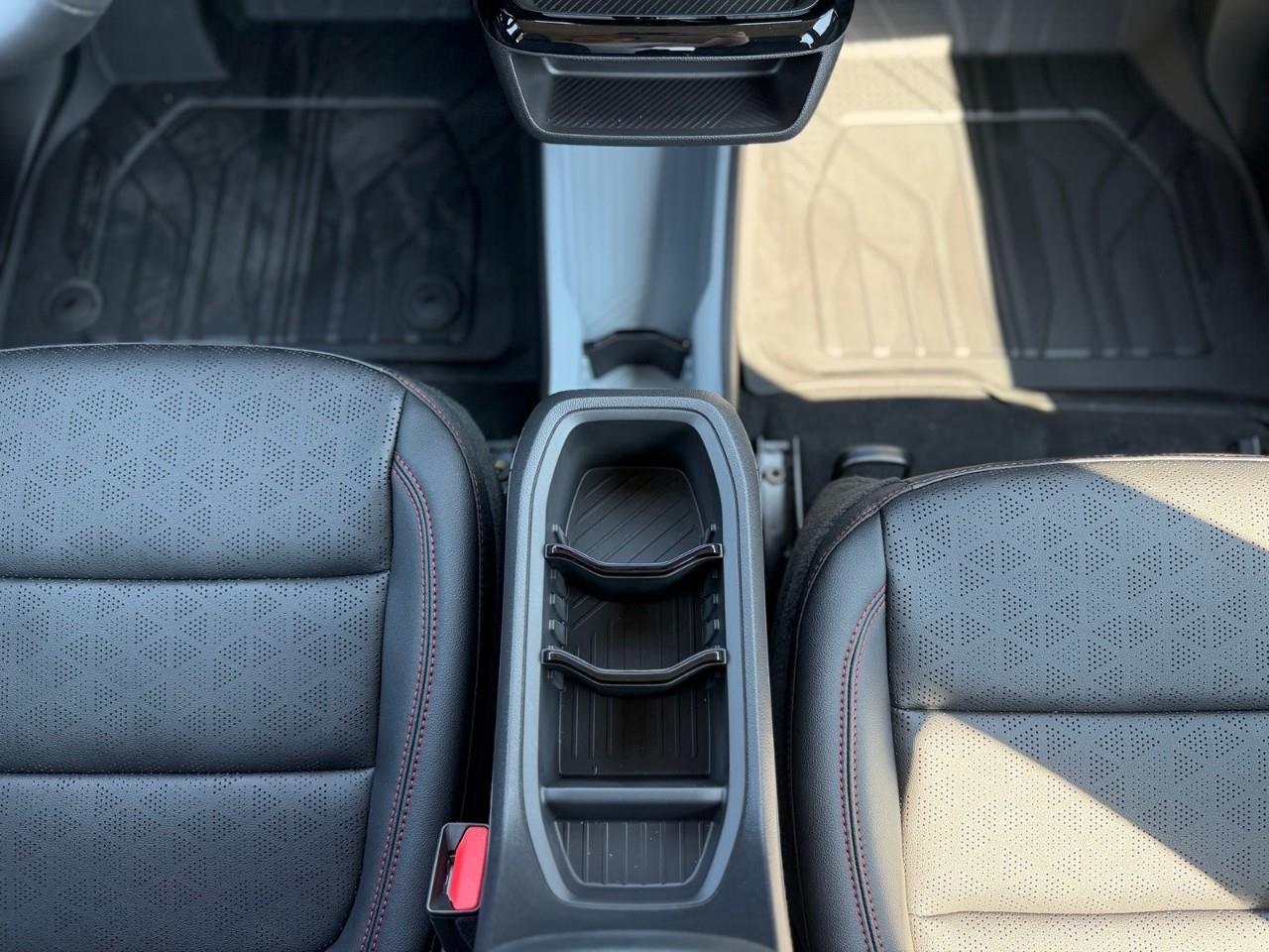 2027 Chevrolet Bolt RS 4dr Photo