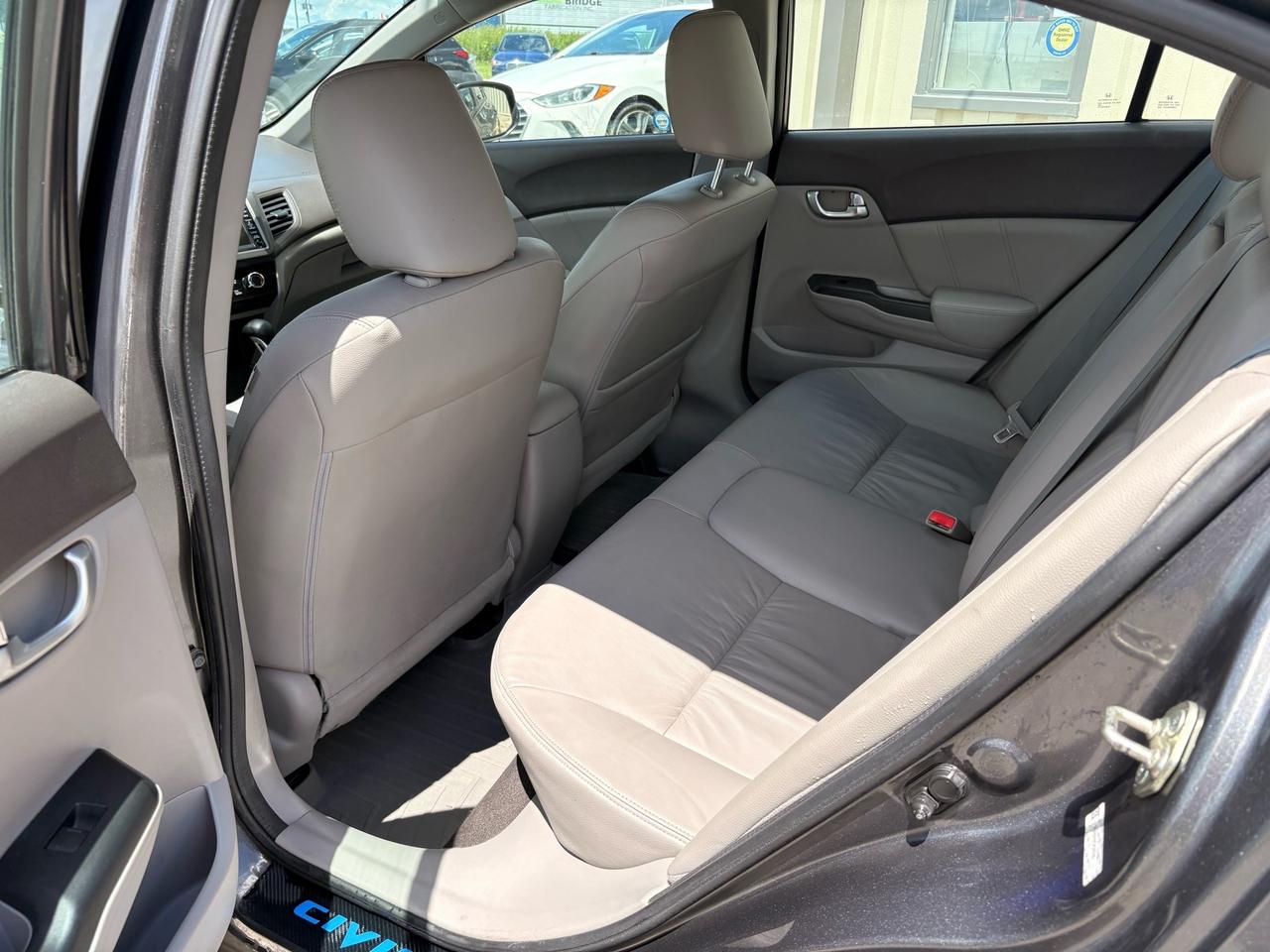 2012 Honda Civic 4dr Auto EX-L Photo