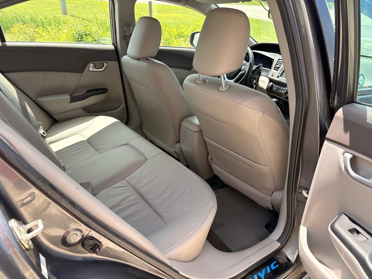 2012 Honda Civic 4dr Auto EX-L Photo