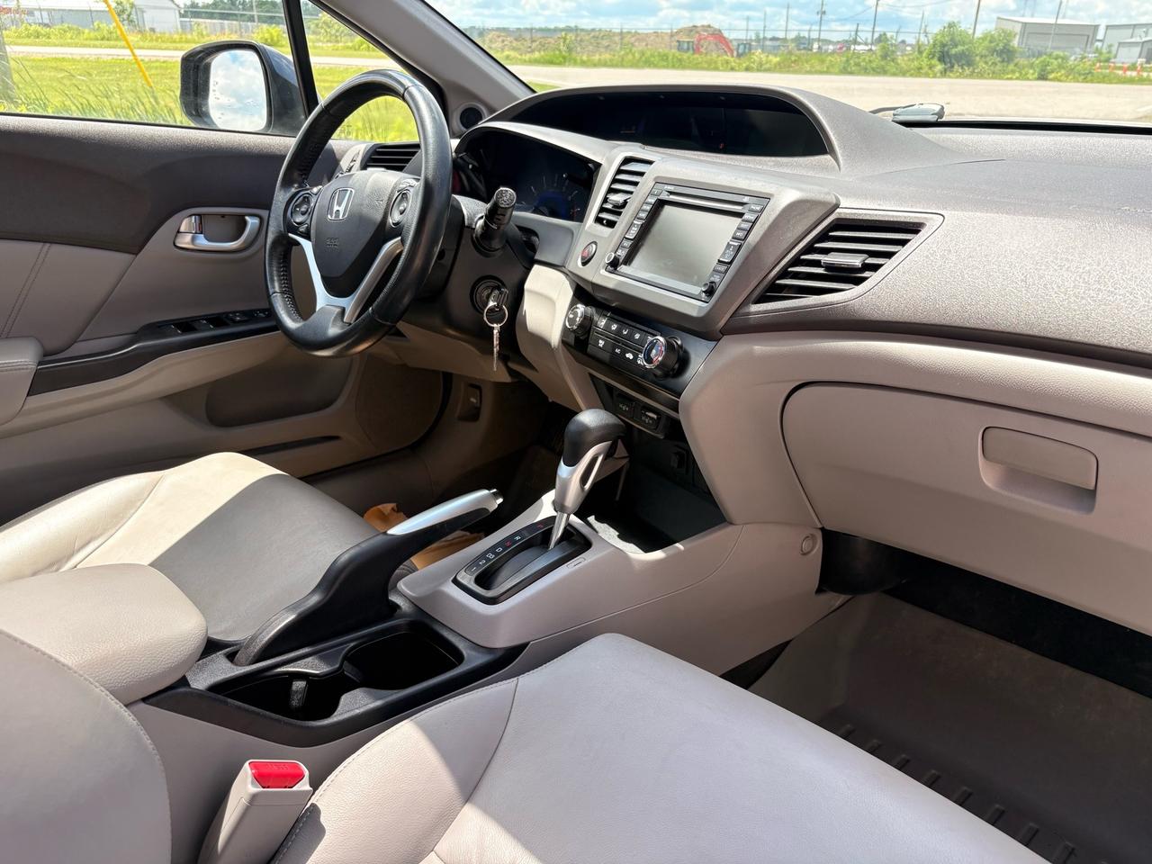 2012 Honda Civic 4dr Auto EX-L Photo