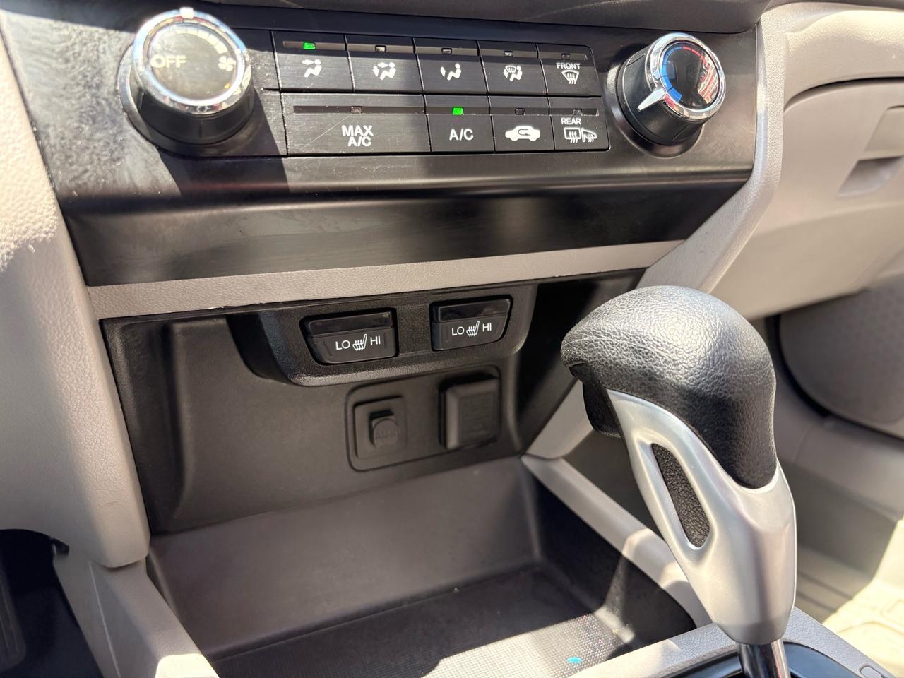 2012 Honda Civic 4dr Auto EX-L Photo