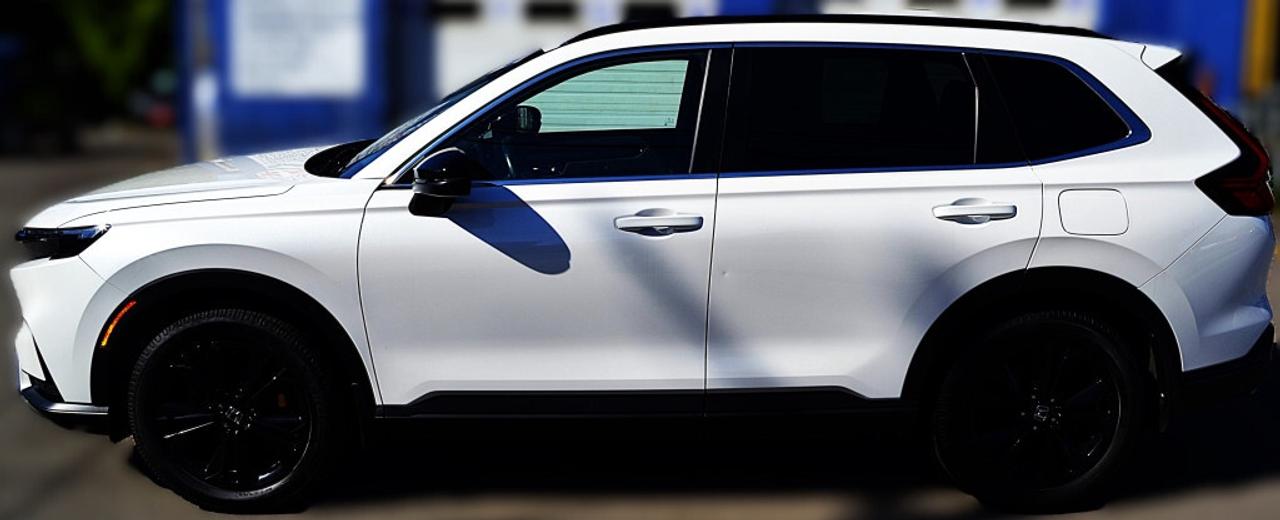 2024 Honda CR-V Hybrid Touring All-wheel Drive Photo