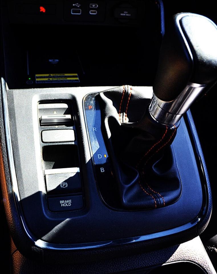 2024 Honda CR-V Hybrid Touring All-wheel Drive Photo