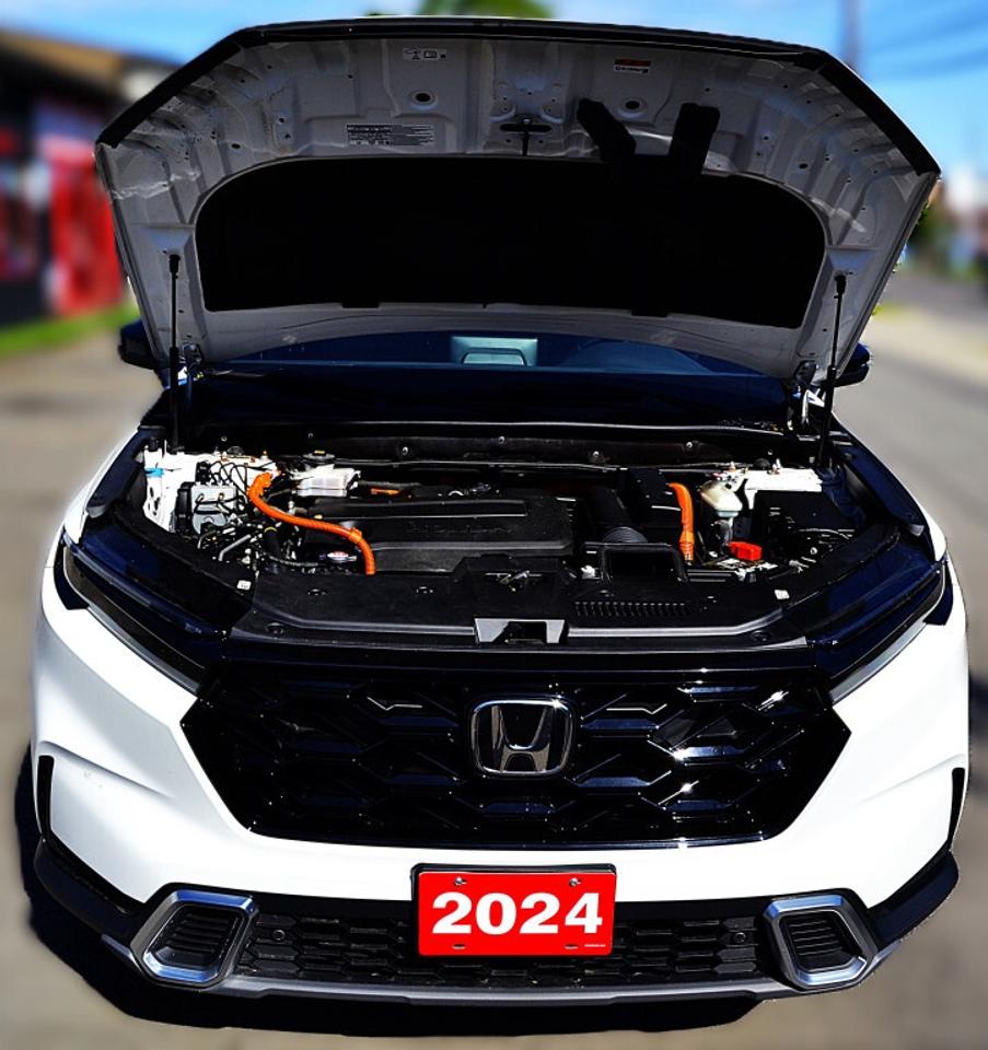 2024 Honda CR-V Hybrid Touring All-wheel Drive Photo