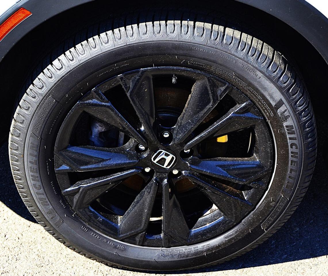 2024 Honda CR-V Hybrid Touring All-wheel Drive Photo