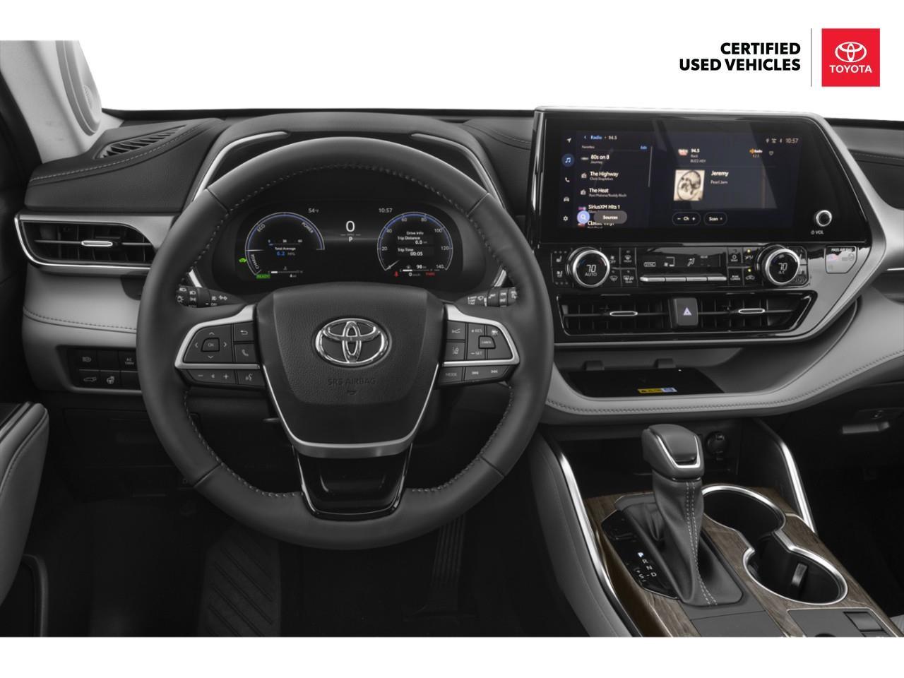 2024 Toyota Highlander Hybrid Limited 4dr All-Wheel Drive Photo