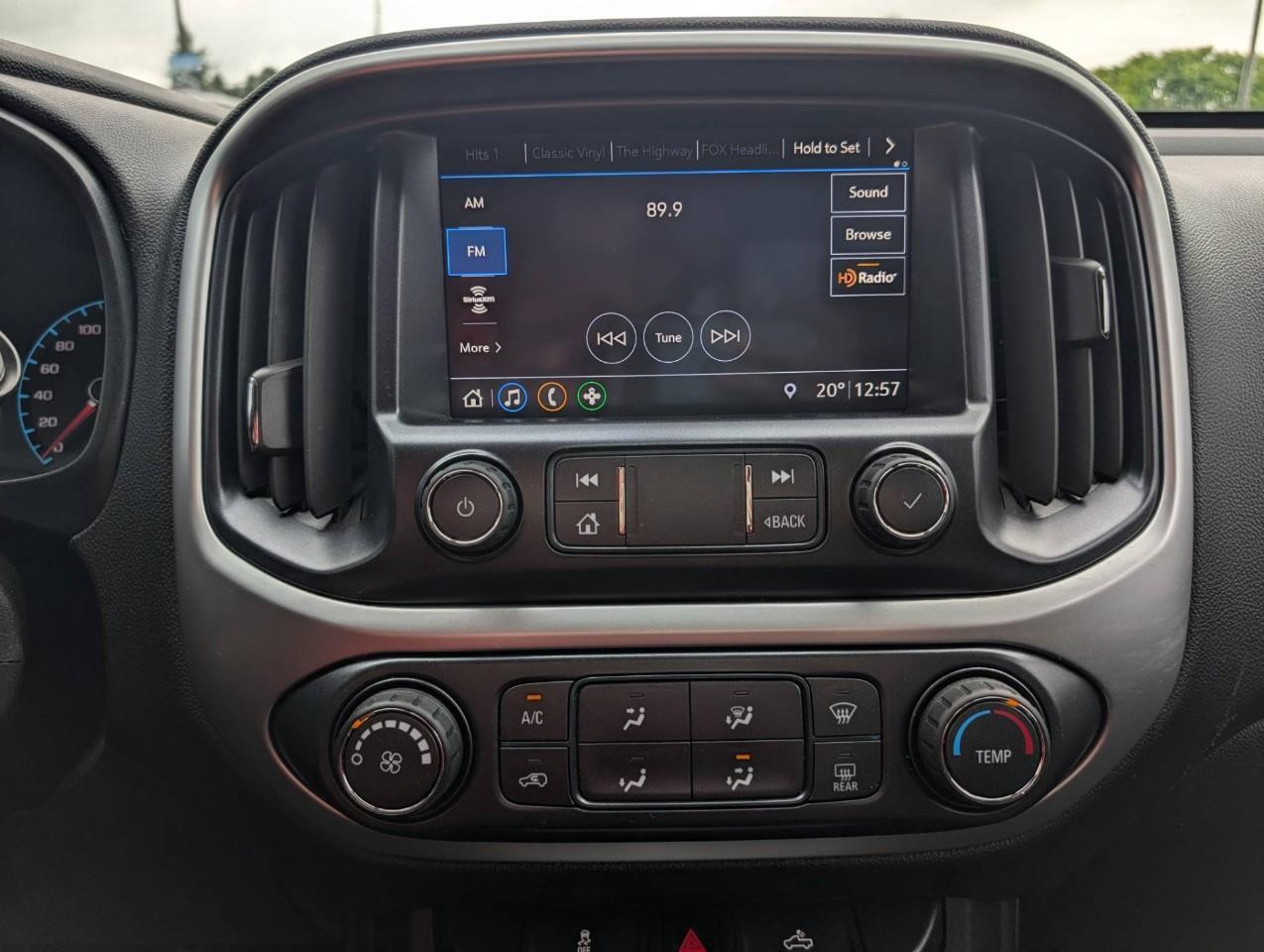 2019 Chevrolet Colorado LT Includes used winter tires on rims Photo